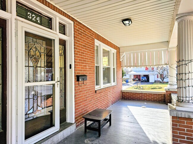 Foto del edificio - 324 S Broad St