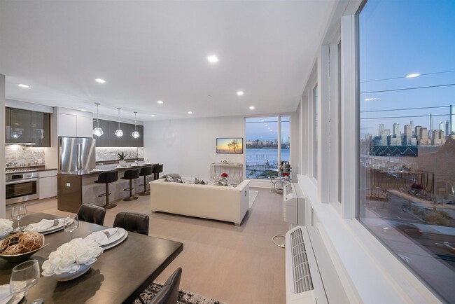 Foto del edificio - 7101 River Rd