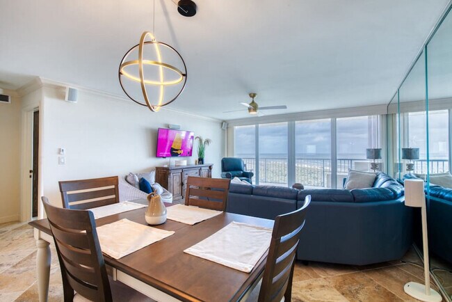 Foto del edificio - 230 Minorca Beach Way