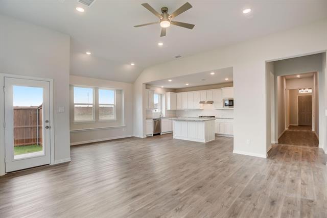 Foto del edificio - 6245 White Creek Drive