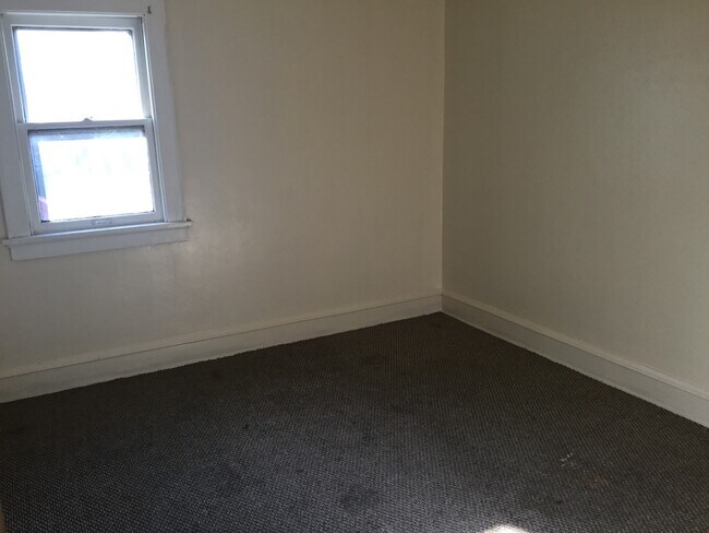 Foto del edificio - 2565-67 N 50th St