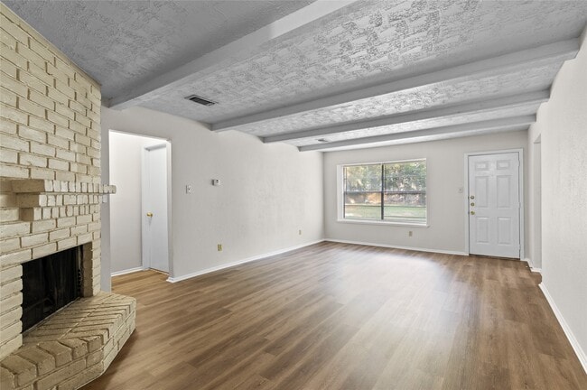 Building Photo - 9505 John Bank Dr