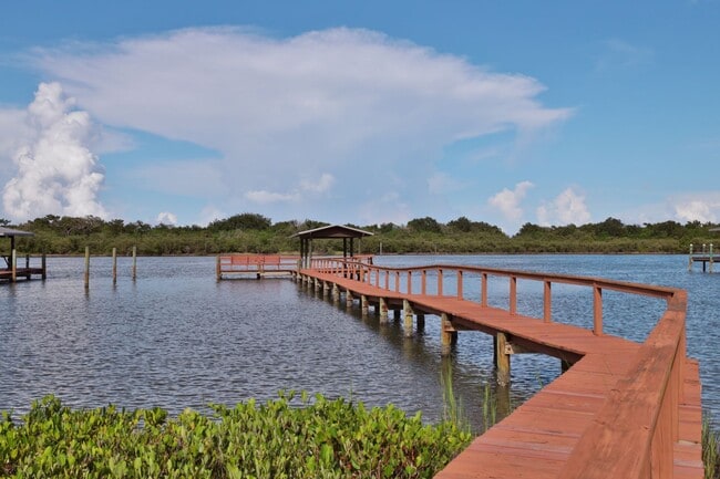 Building Photo - Sunrises with the Dolphins! Large Spacious...