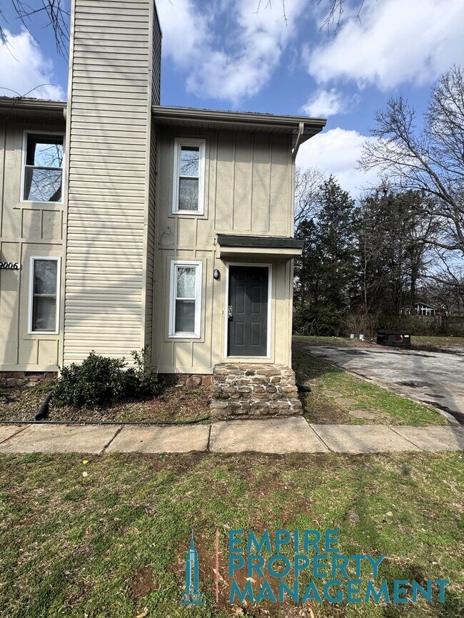 Foto del edificio - 9006 Mahogany Row SE