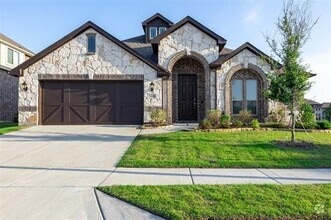 Building Photo - 1600 George Ln