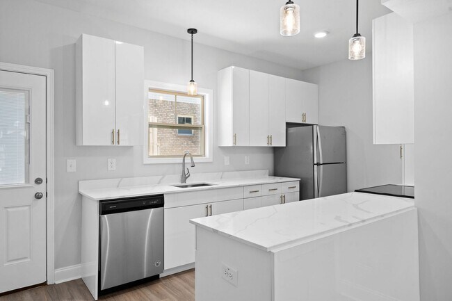 Interior Photo - 360 Luxury Townhomes