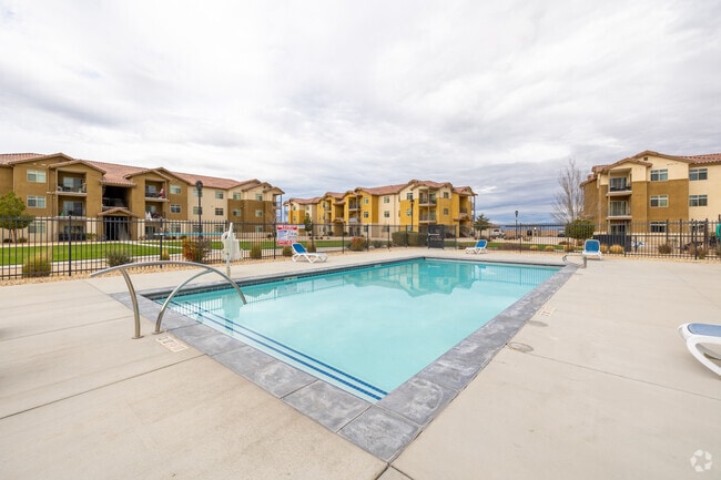 Piscina - Copper Square