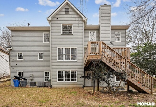 Building Photo - 4879 Farm Valley Dr NE