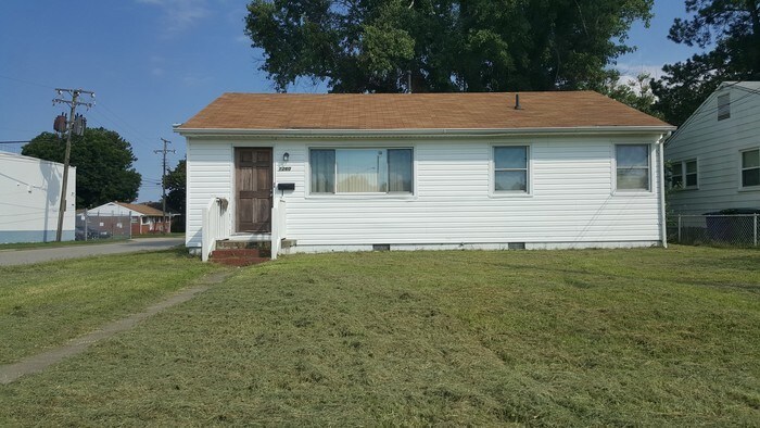Primary Photo - Rancher Style Home