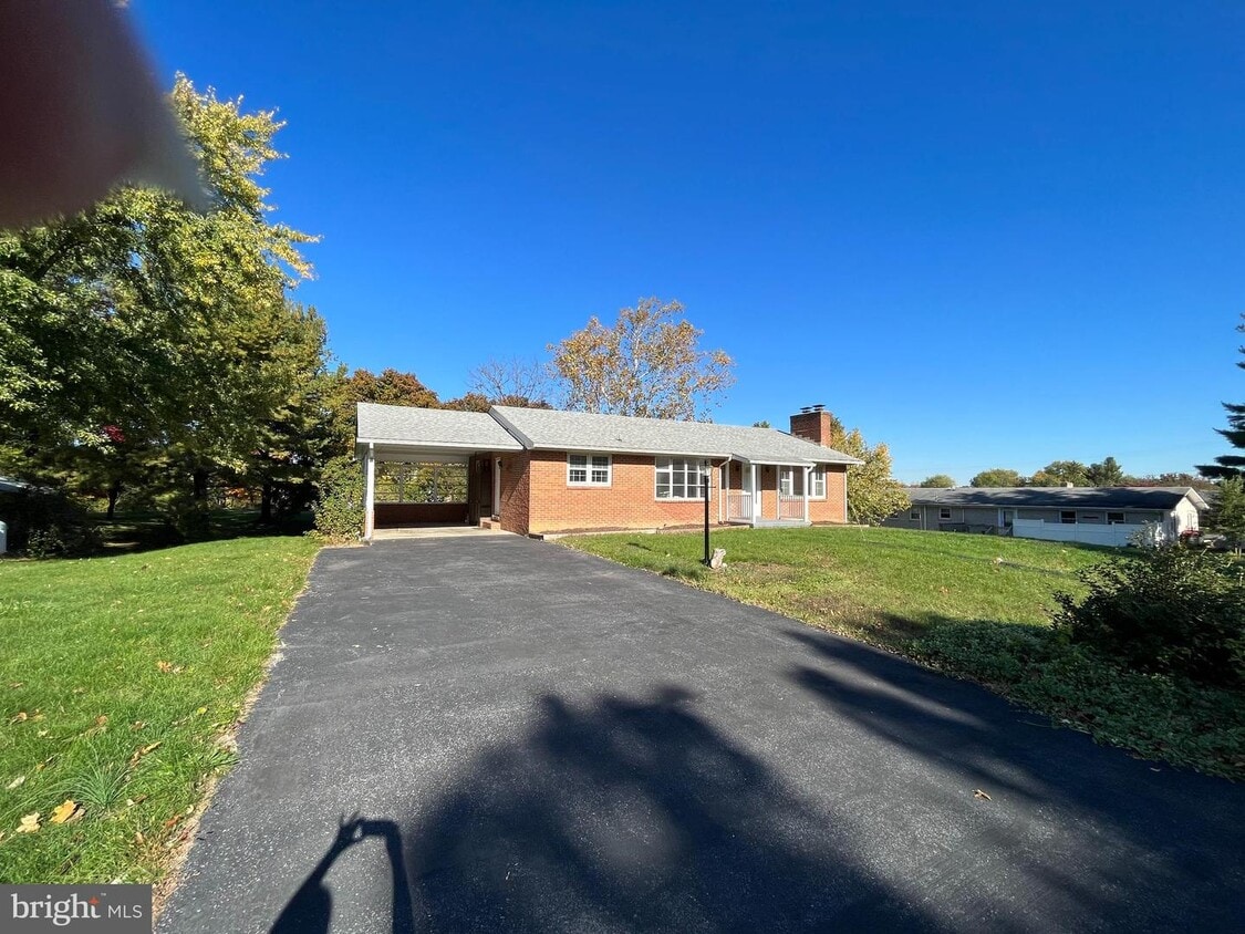 104 Carter Pl, Winchester, VA 22602 House Rental in Winchester, VA