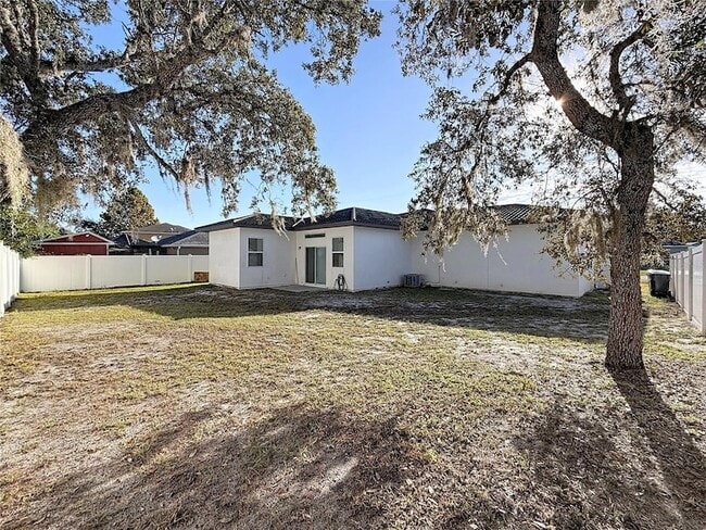 Building Photo - 1843 Manitoba Ct