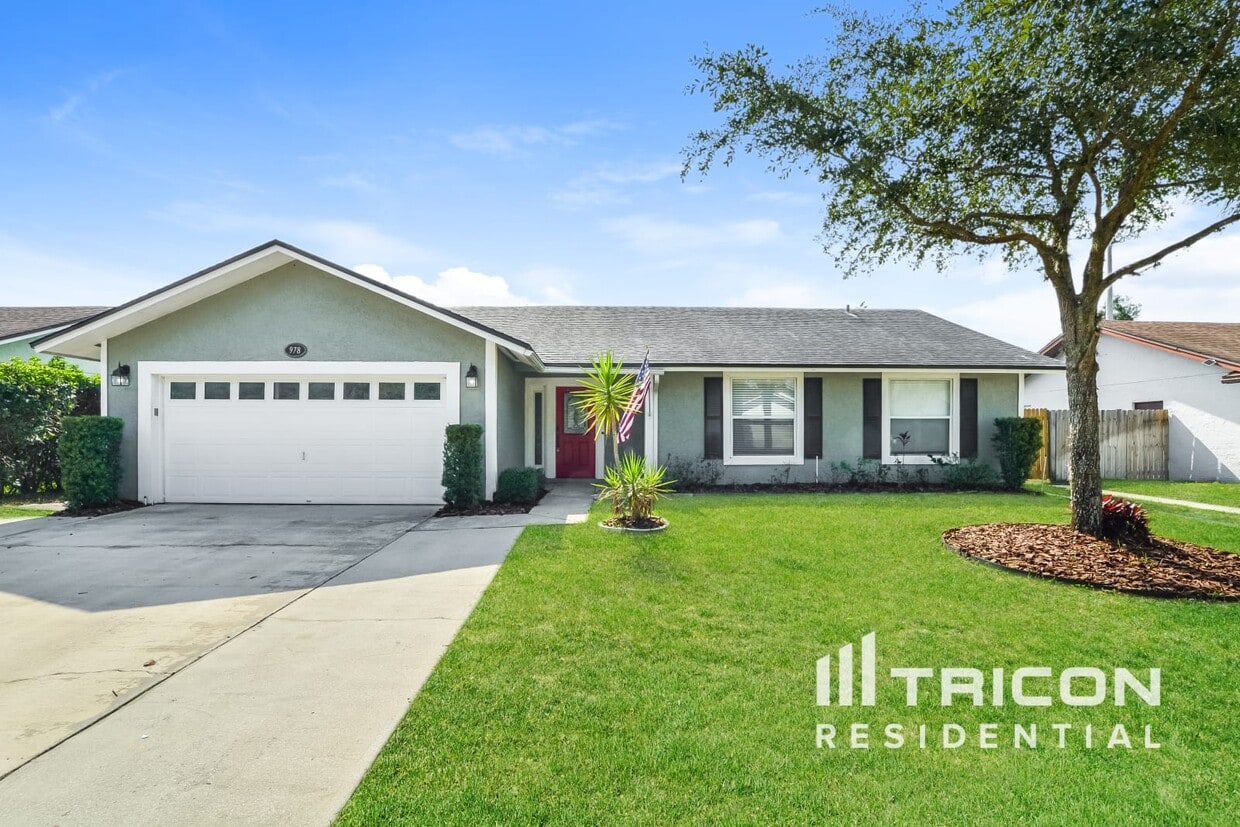 Primary Photo - 978 N Jerico Dr