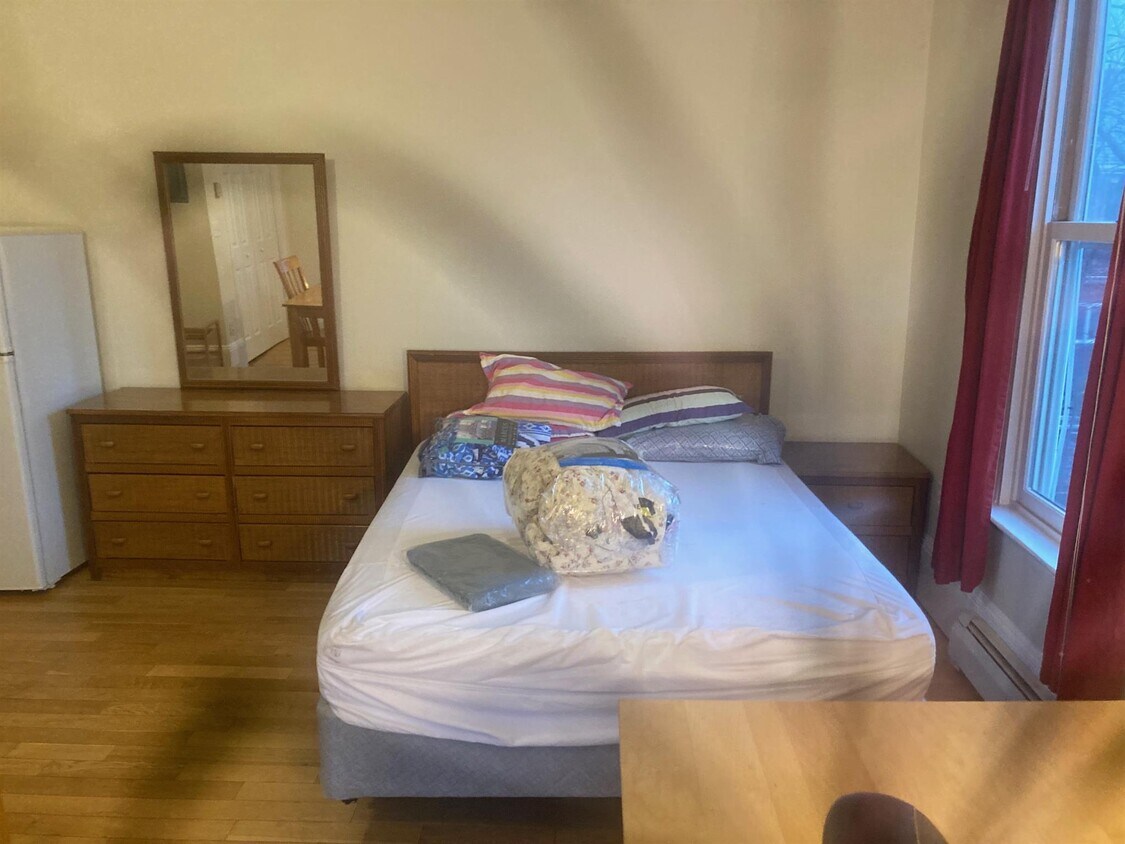 Foto del edificio - 65 Inman St