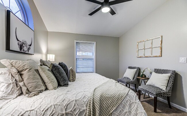 Building Photo - 7109 Stone Throw Way