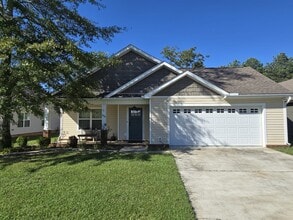 Building Photo - 304 Jasmine Cir