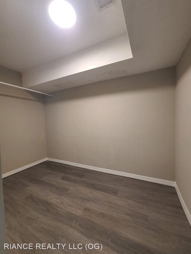 Foto principal - 4 br, 3 bath House - 32 LAKE DRIVE
