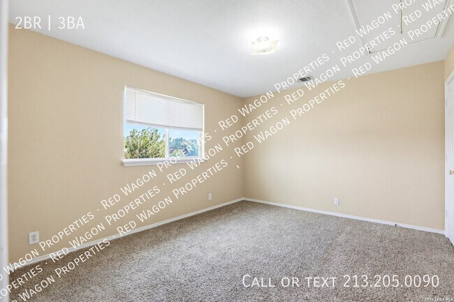 Building Photo - 6342 Queens Castle Dr