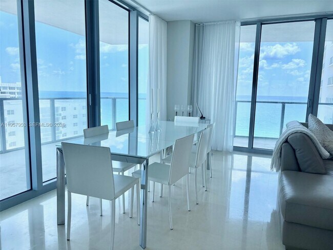 Foto del edificio - 3101 S Ocean Dr