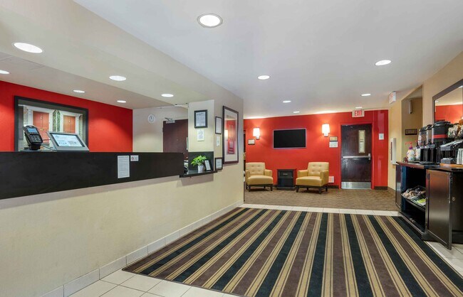 Foto del edificio - Furnished Studio-Richmond - Hilltop Mall