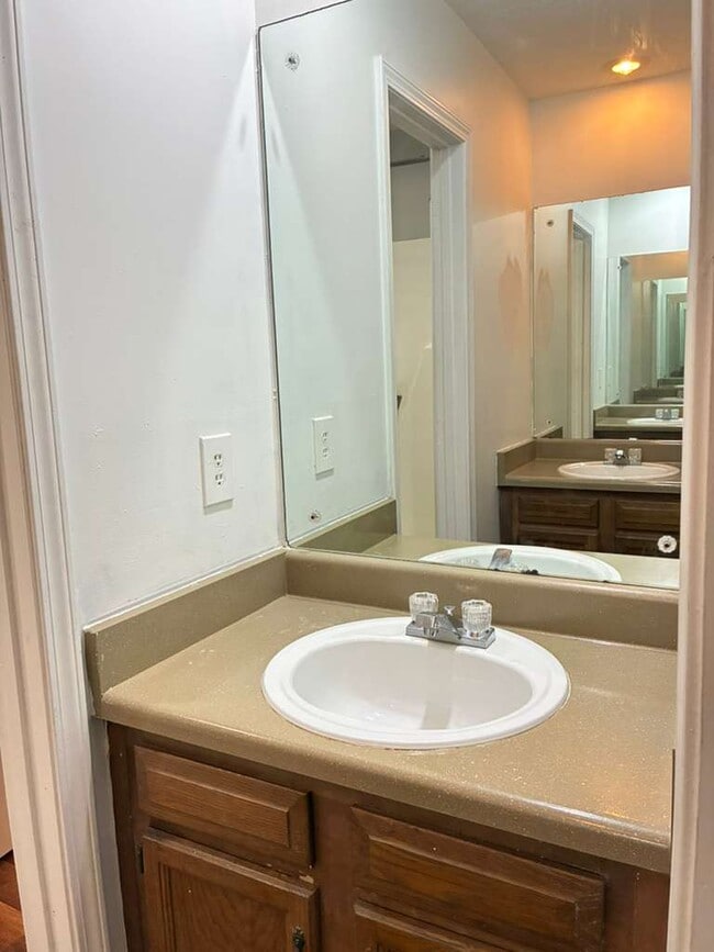 Building Photo - 6259 Woodrun Pl