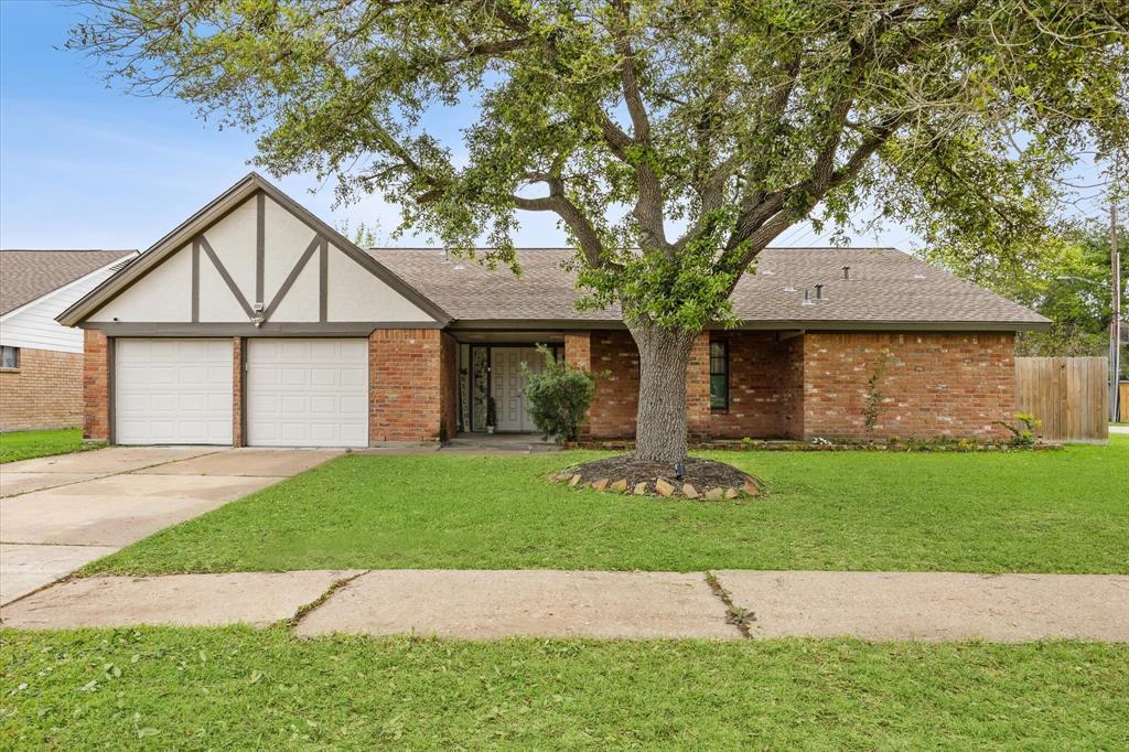 Primary Photo - 10735 Sagecanyon Dr