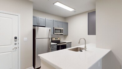 Interior Photo - The Quarters at Towson Town Center