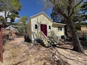 Building Photo - 737B Tombstone Canyon