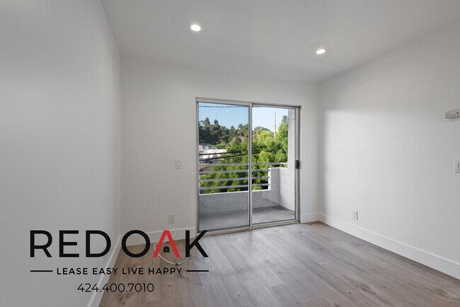 Foto del edificio - 3540 Fletcher Dr