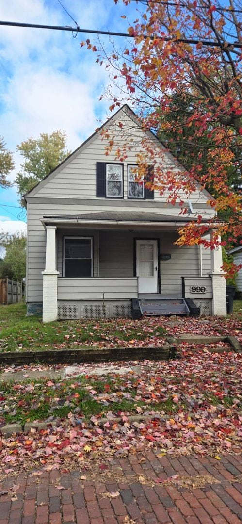 Building Photo - 999 Collinwood Ave