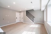 Foto principal - 719 Dickinson St