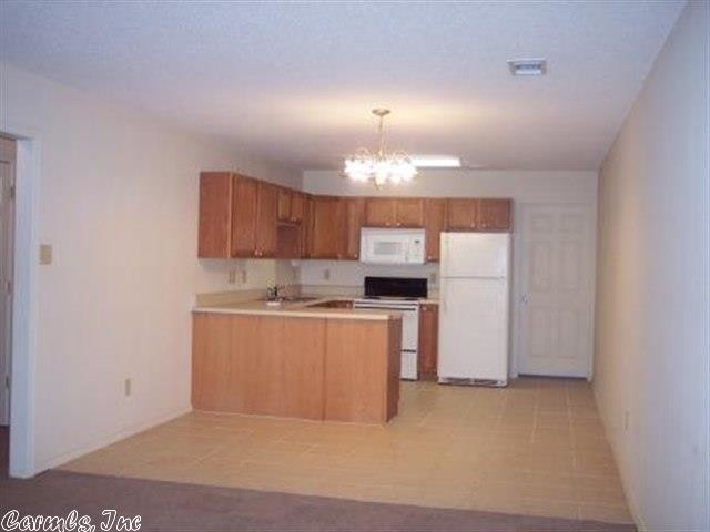 Foto del edificio - 603 N Broadway St