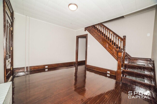 Building Photo - 48 E Middle St