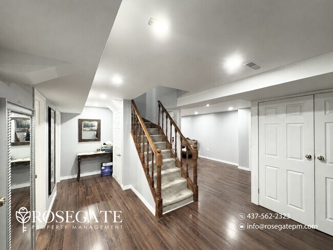 Photo du bâtiment - Spacious 2-Bedroom Basement Apartment with Walk-In Closet – Mississauga