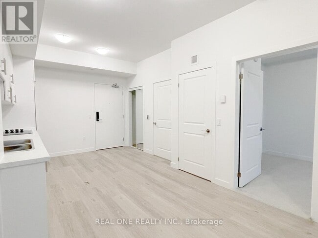 Photo du bâtiment - 461 Green Rd