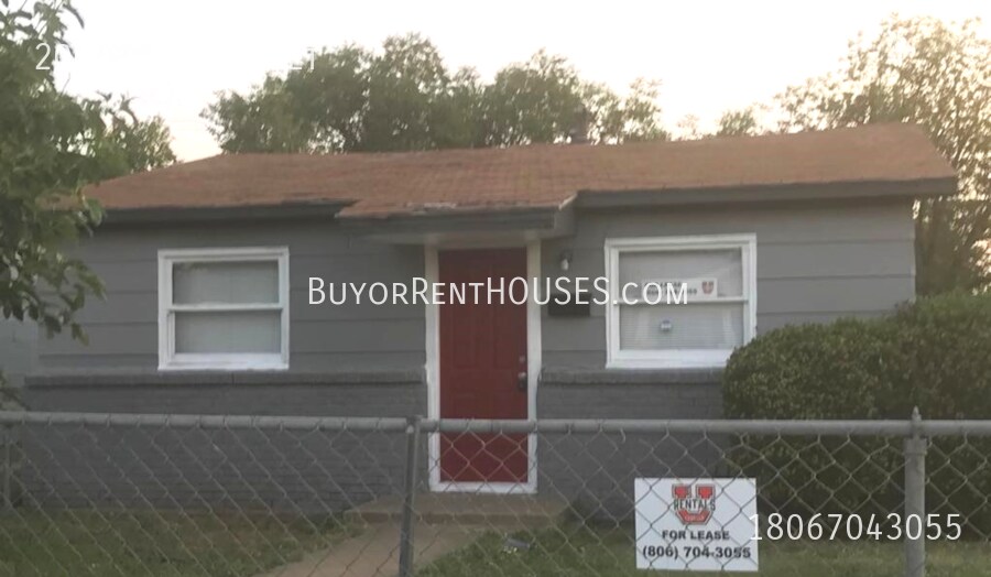 Primary Photo - PRICE REDUCTION! $499 Move-In Special (+ a...
