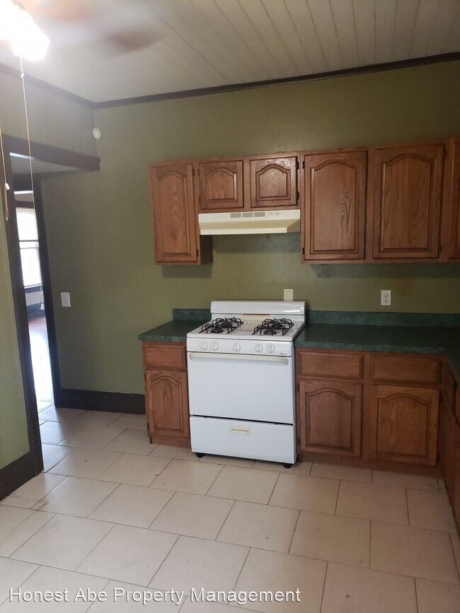 Building Photo - 2 br, 1 bath House - 2005 S College