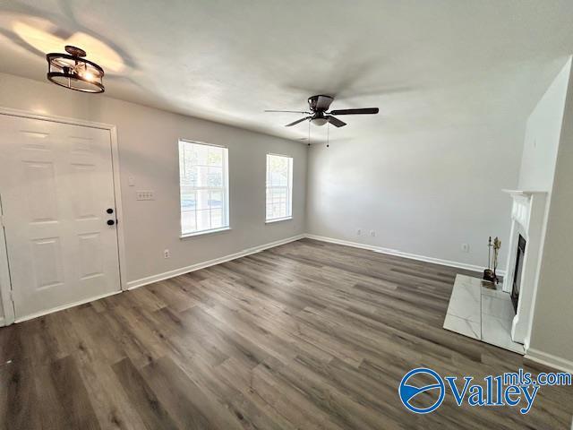 Foto del edificio - 112 Lazy Willow Way NW