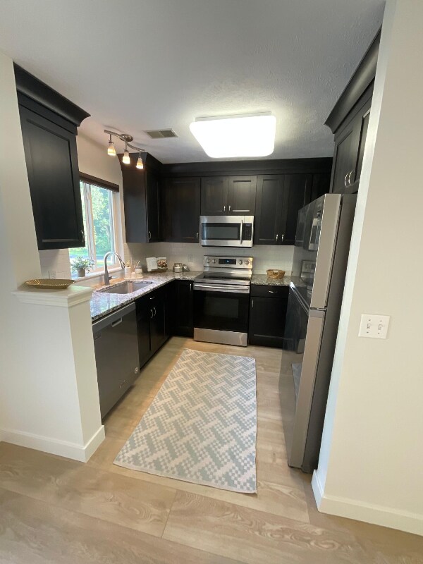 6340 Quail Run Dr, Kalamazoo, MI 49009 Condo for Rent in Kalamazoo