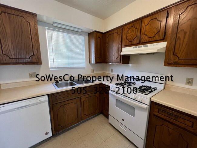 Foto del edificio - 2 Bed, 1.5 Bath