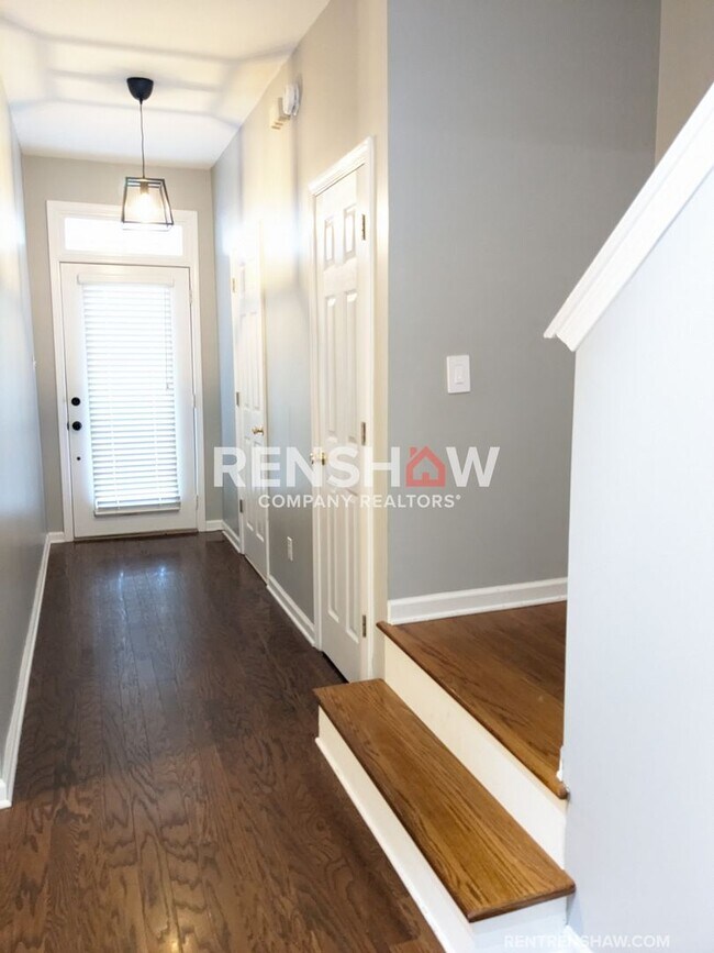 Building Photo - 1063 River Isle Dr. - Downtown - Mud Islan...