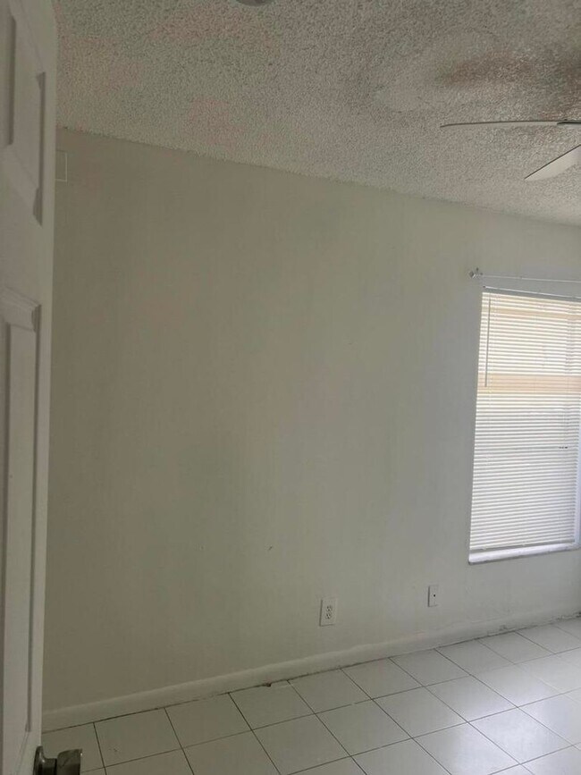 Building Photo - 57 Peachtree Pl