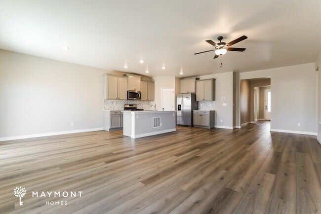 Building Photo - 9452 Truckee Ct