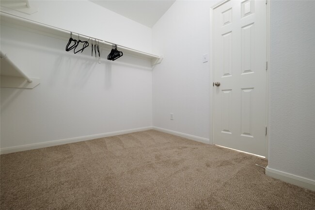 Foto del edificio - 1203 Lavender Shade Ct