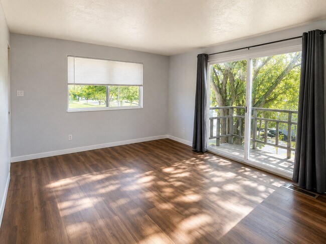 Foto del edificio - 1601 Ivy Cir