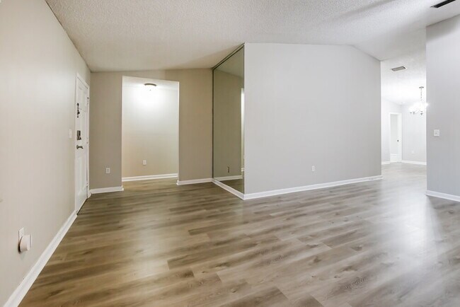 Foto del edificio - 1739 SW 138th Ave