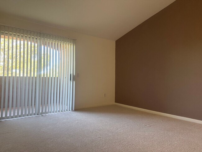 Foto del edificio - 1 Bedroom Condo in Henderson!