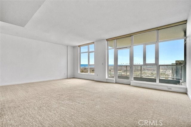 Building Photo - 411 W Seaside Way