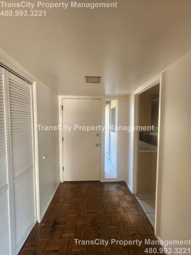 Foto del edificio - Tempe home for rent 4 bed 2 bath near Mill...