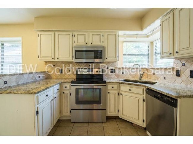 Building Photo - 136 Mockingbird Ln, Coppell, TX, 75019