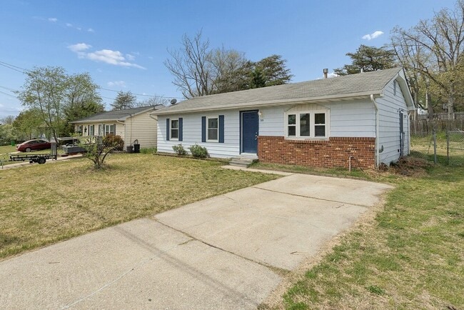 Photo - 30 Girard Ave House